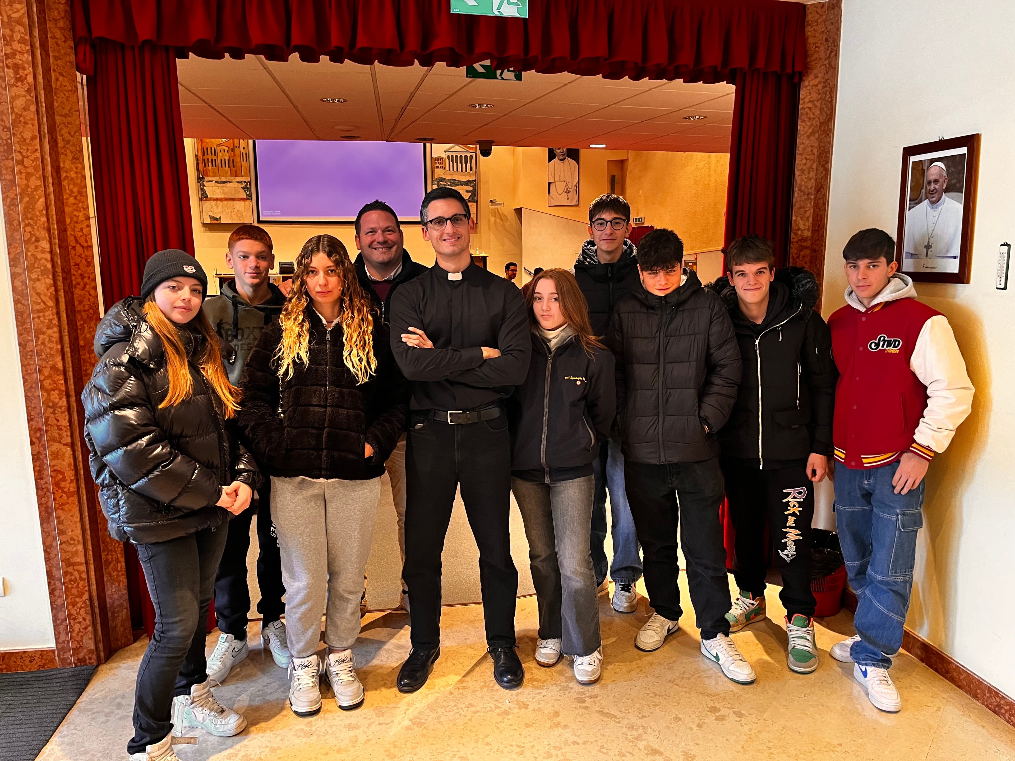 Alla ricerca della felicità con Don Alberto Ravagnani